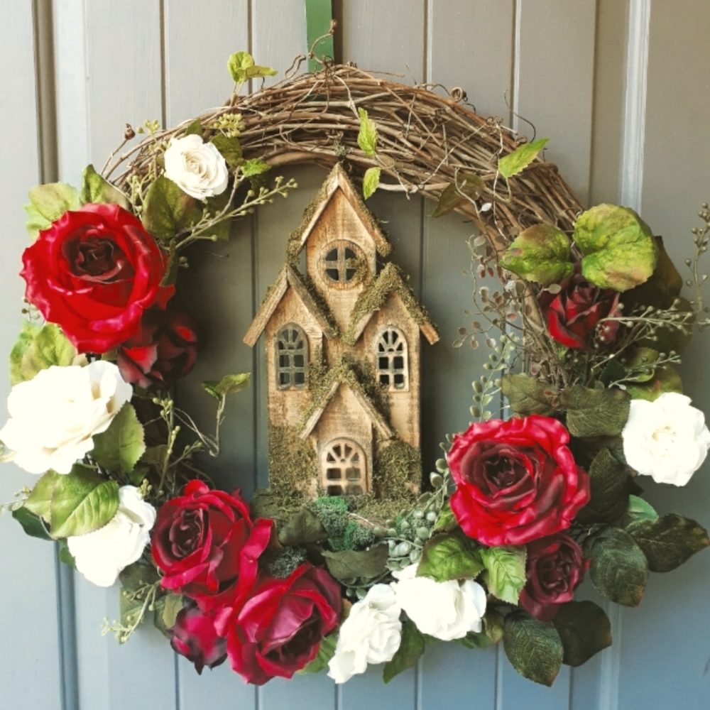 Grimm Inspired Fairytale Lit Rose Wreath